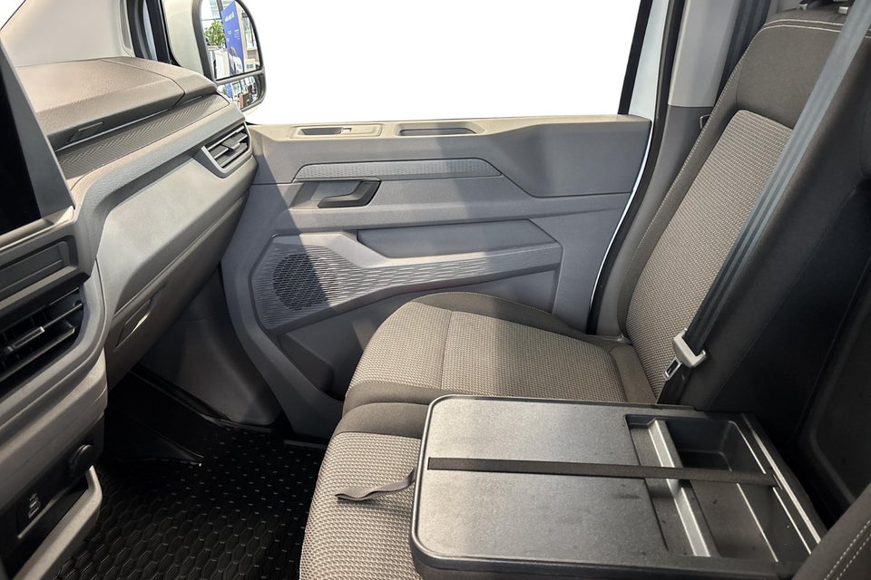 VW Transporter 2,0 TDi 150 Comfort Kassevogn aut. LWB