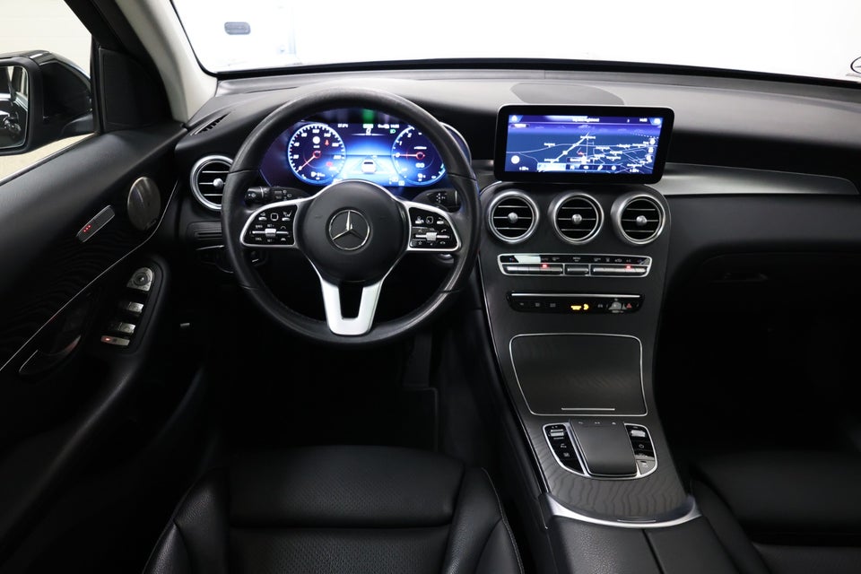 Mercedes GLC300 de 2,0 aut. 4Matic 5d