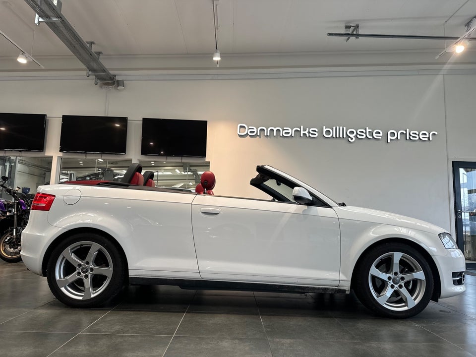 Audi A3 1,8 TFSi Attraction Cabriolet S-tr 2d