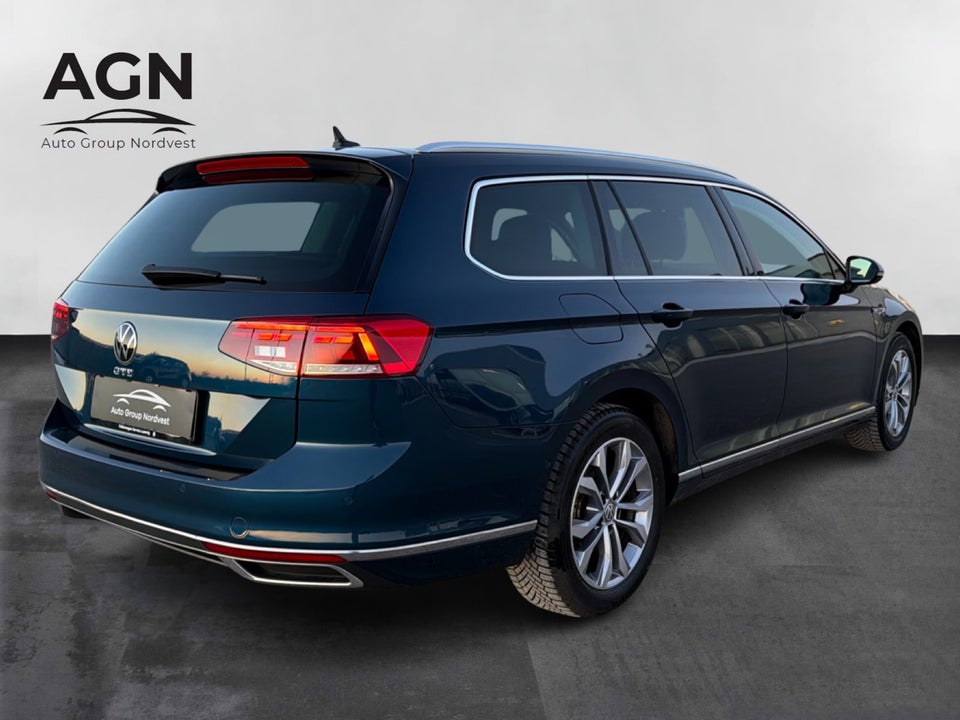 VW Passat 1,4 GTE High Variant DSG 5d