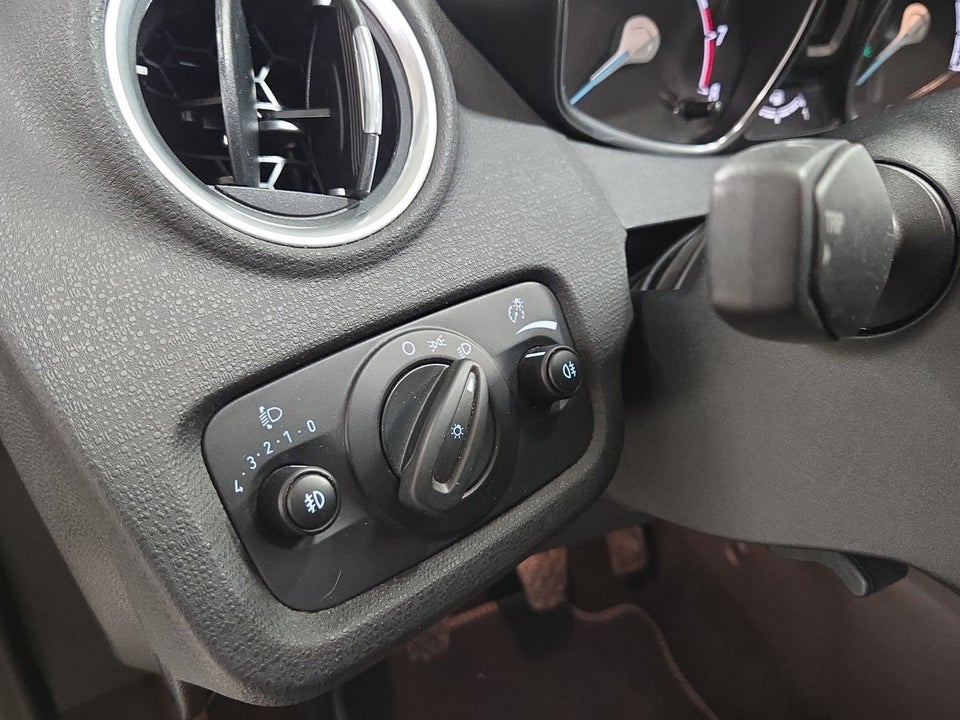 Ford Fiesta 1,0 EcoBoost Titanium 5d