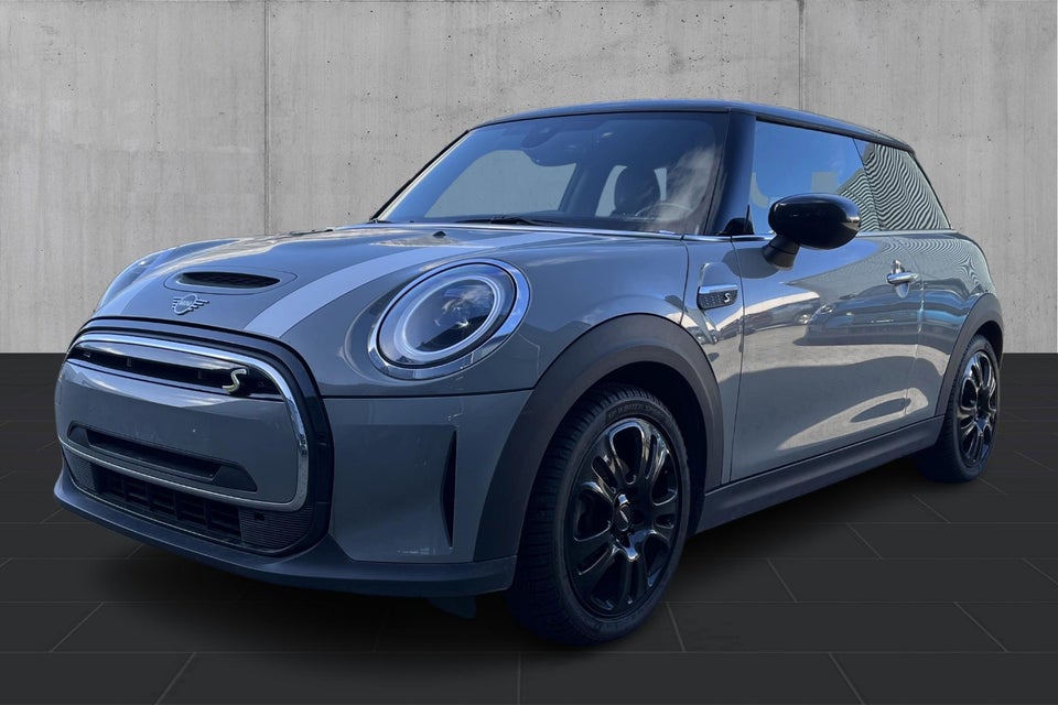 MINI Cooper SE Classic Trim 3d