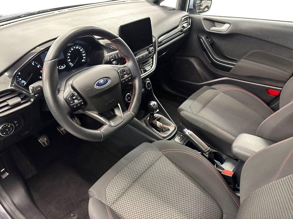 Ford Fiesta 1,0 EcoBoost mHEV ST-Line 5d
