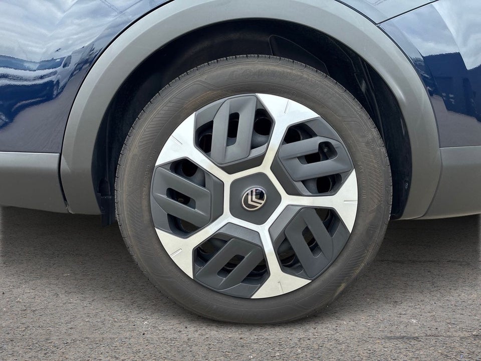 Citroën ë-C4 X 54 Plus 4d