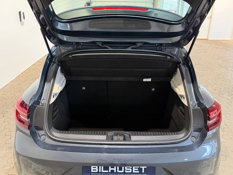 Renault Clio V 1,0 TCe 100 Intens 5d