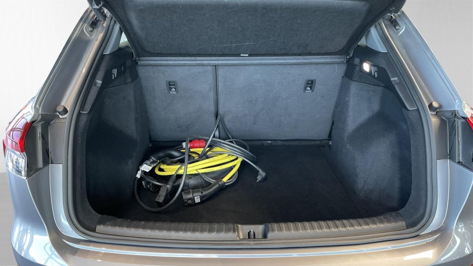 Audi Q4 e-tron 40 Advanced 5d