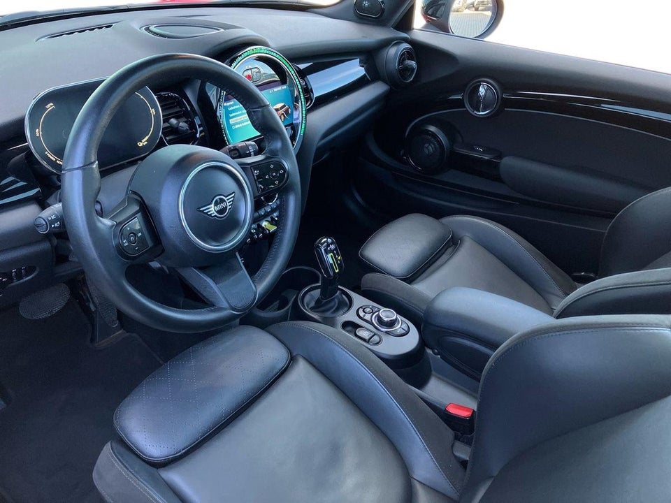 MINI Cooper SE Edition Premium Plus 3d