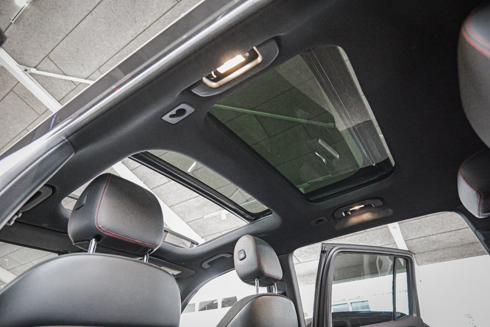 Mercedes EQB300 AMG Line 4Matic 5d