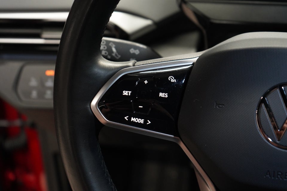 VW ID.4 77 Pro Performance 75 Years Edition 5d