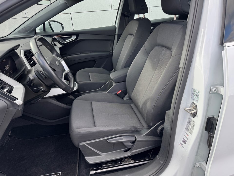 Audi Q4 e-tron 40 Attitude 5d