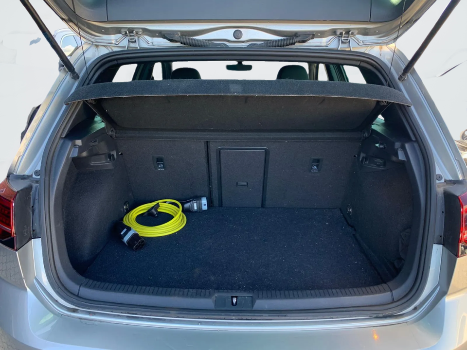 VW Golf VII 1,4 GTE DSG 5d