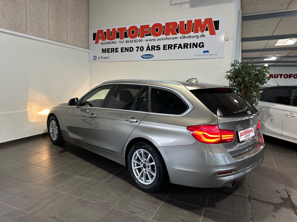 BMW 318i 1,5 Touring 5d