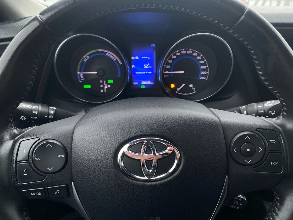 Toyota Auris 1,8 Hybrid H2 Comfort CVT 5d