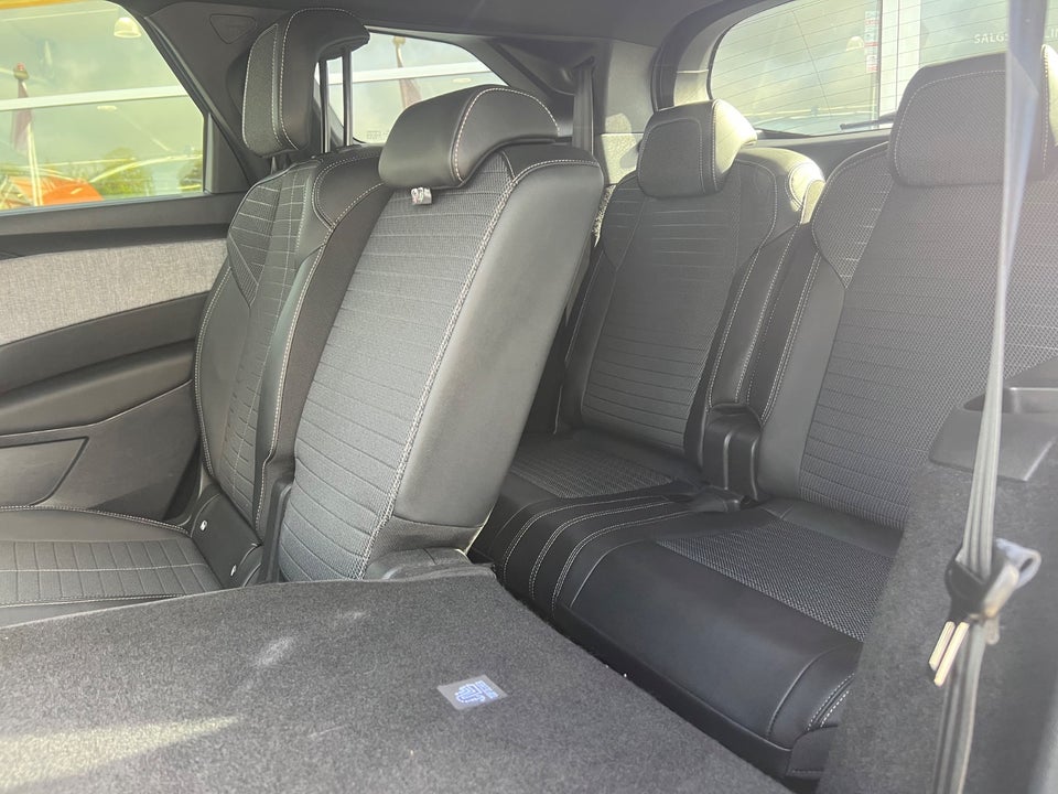 Peugeot e-5008 77 Allure 7prs 5d
