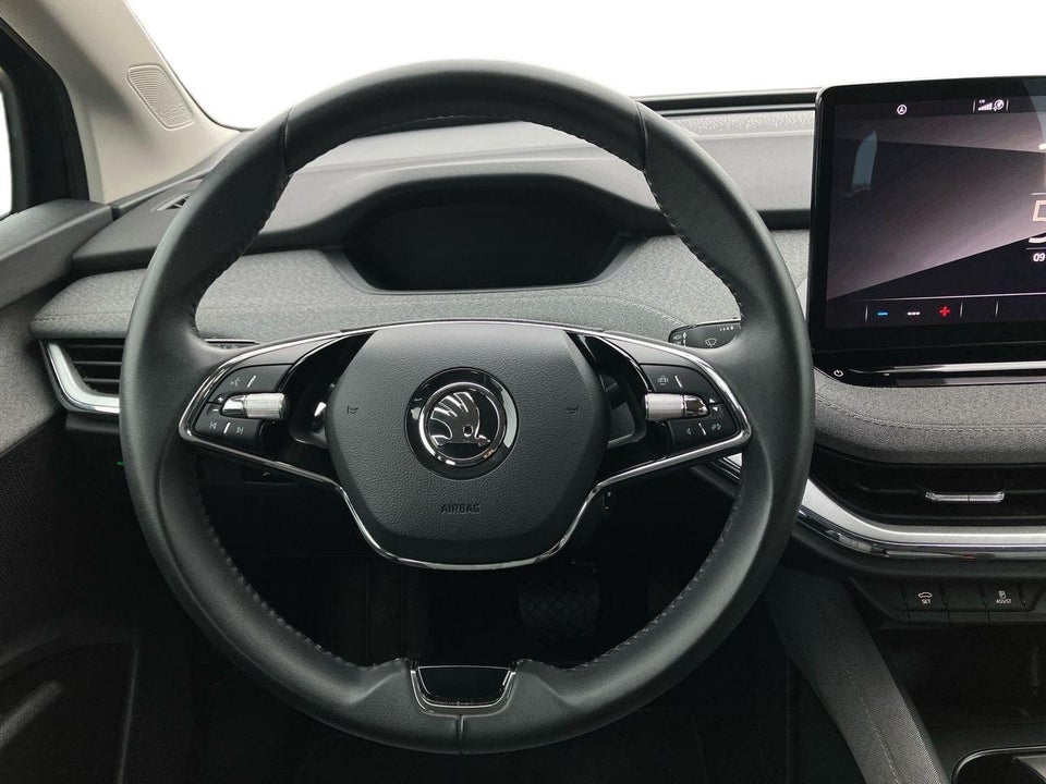 Skoda Enyaq 60 iV Loft 5d