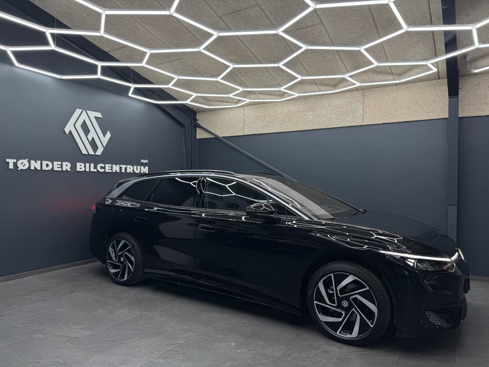 VW ID.7 86 Pro S Tourer 5d