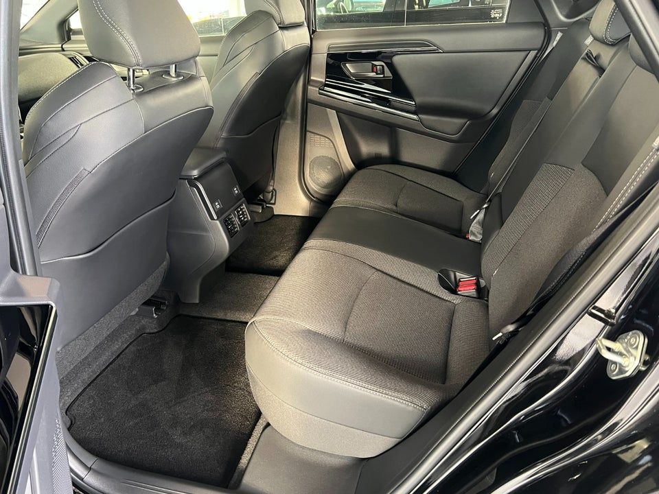 Toyota bZ4X Active 5d