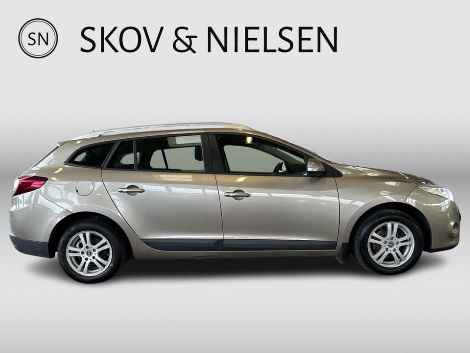 Renault Megane III 1,5 dCi 110 Expression Sport Tourer aut. 5d