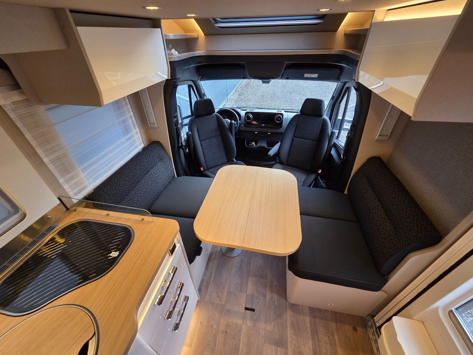 Hymer Tramp 695 S 2,2 CDi aut. 3d