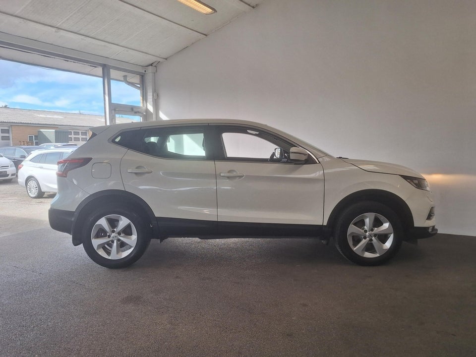 Nissan Qashqai 1,6 dCi 130 Acenta 5d