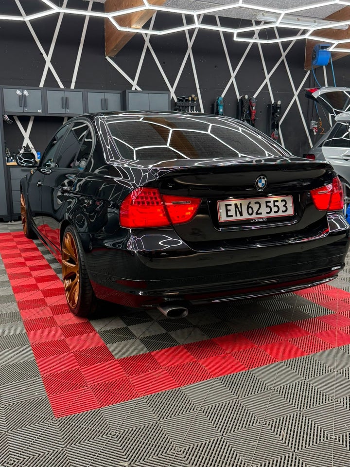 BMW 320d 2,0  4d