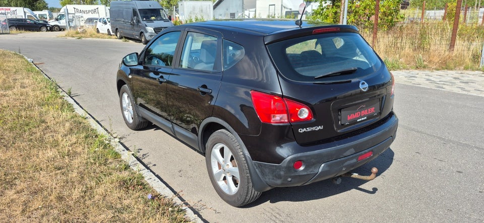 Nissan Qashqai 1,6 Tekna 5d