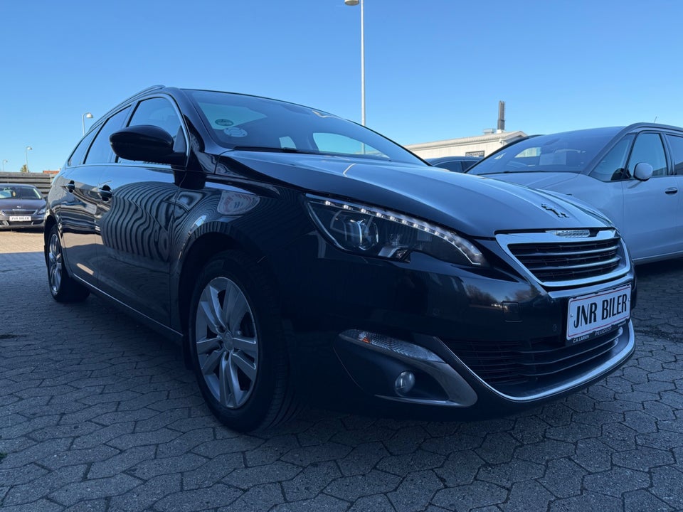 Peugeot 308 1,6 BlueHDi 120 Allure Sky SW EAT6 5d