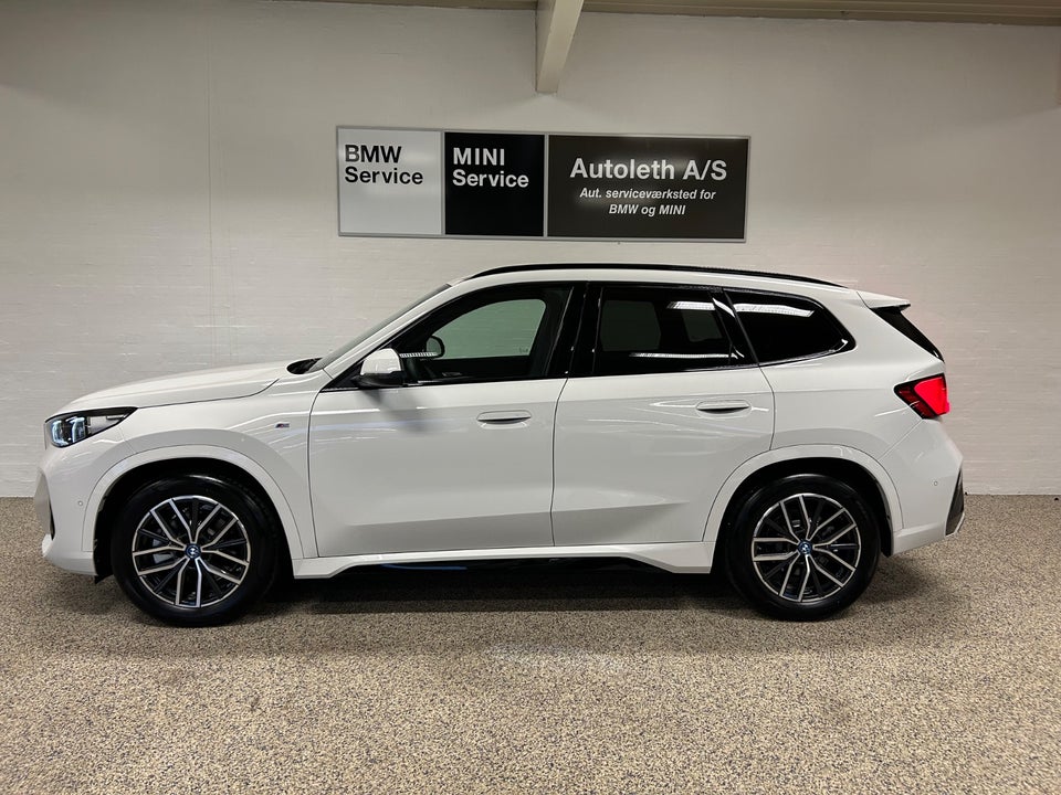 BMW iX1 xDrive30 Fully Charged 5d