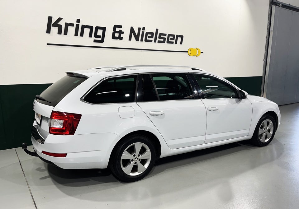 Skoda Octavia 1,4 TSi 140 Elegance Combi DSG 5d