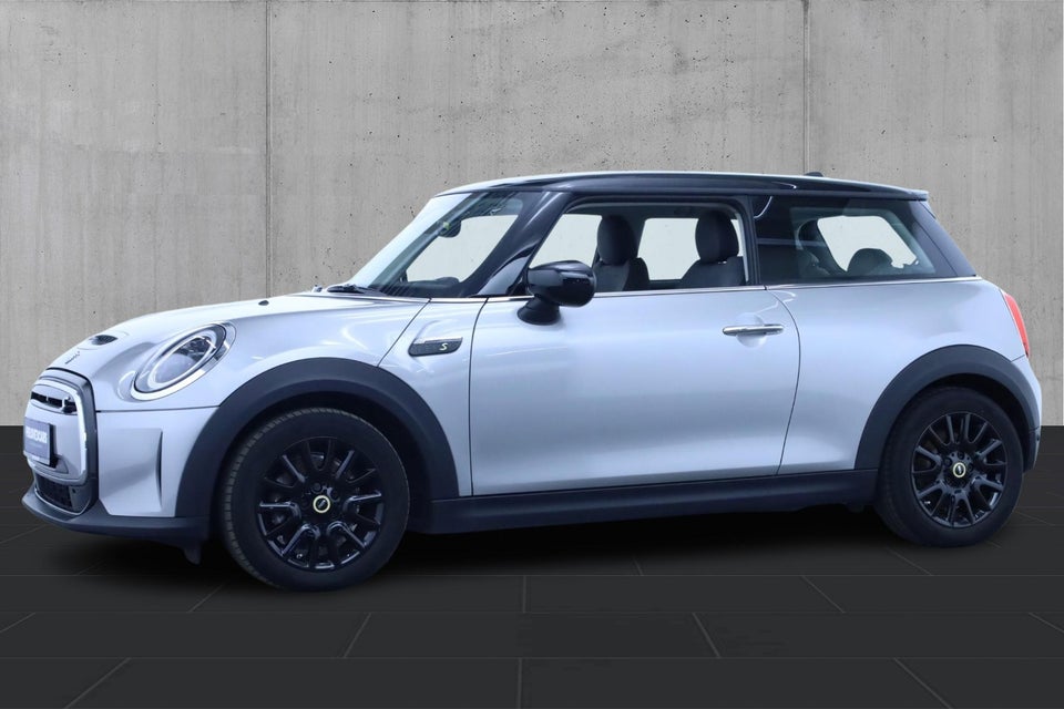 MINI Cooper SE Classic Trim 3d