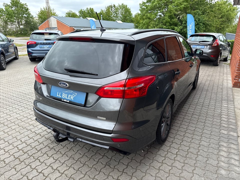 Ford Focus 1,0 EcoBoost ST-Line stc. 5d