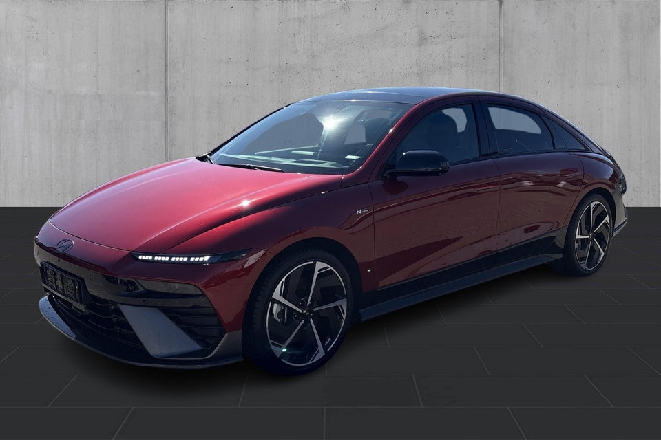 Hyundai Ioniq 6 84 N Line+ 4d