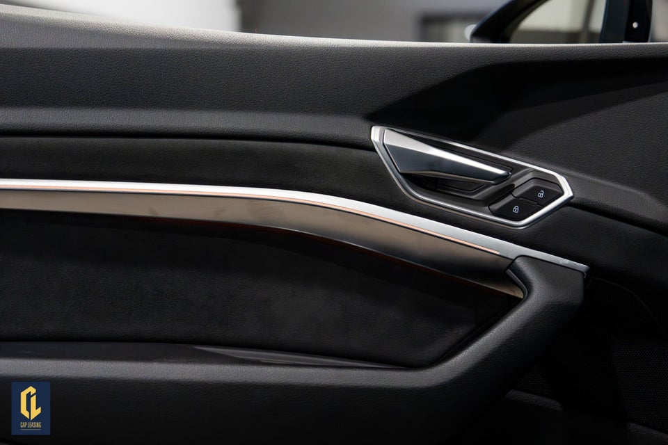 Audi e-tron S Sportback quattro 5d