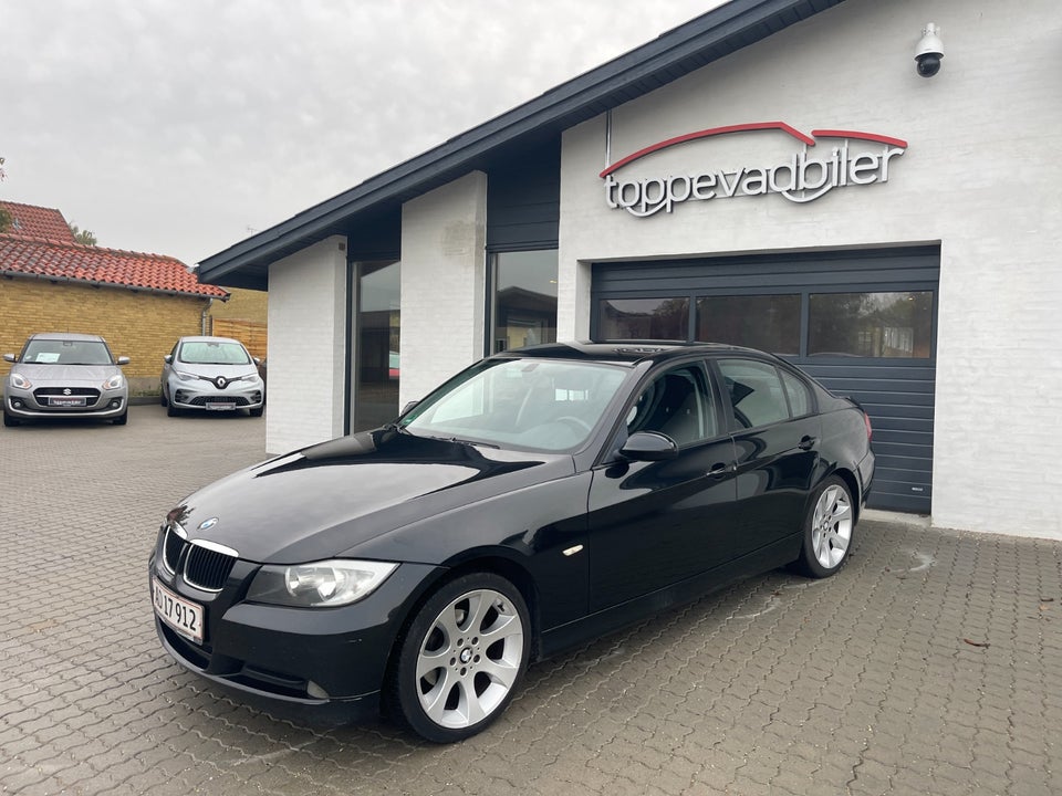 BMW 318i 2,0  4d