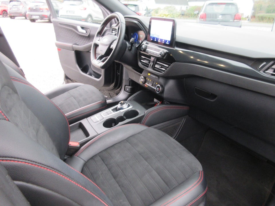 Ford Kuga 2,5 PHEV Titanium X CVT 5d