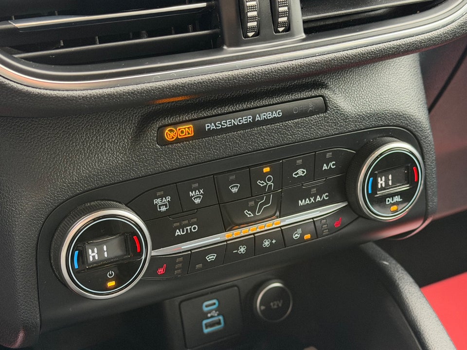 Ford Kuga 2,5 PHEV Titanium CVT 5d