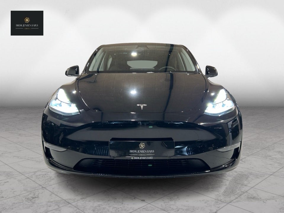 Tesla Model Y Long Range AWD 5d