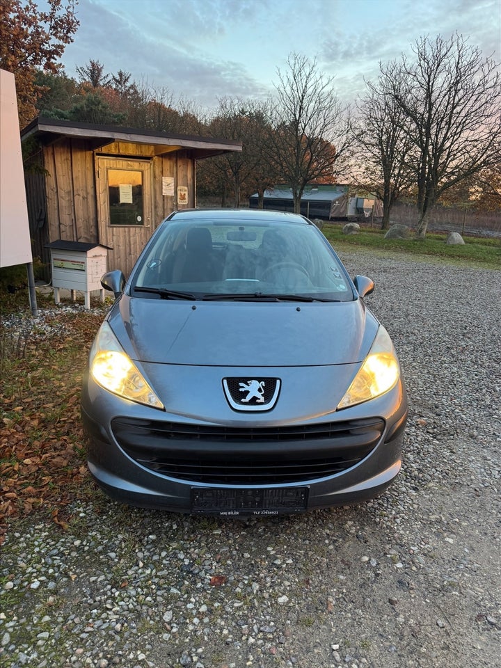 Peugeot 207 1,4 Comfort+ 5d