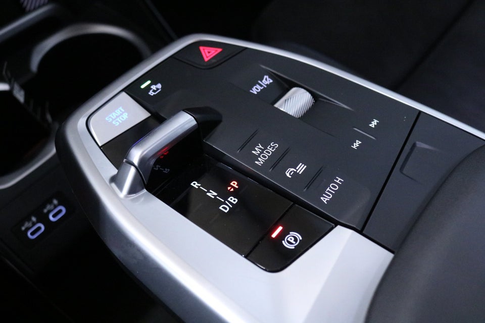 BMW iX1 eDrive20 M-Sport 5d