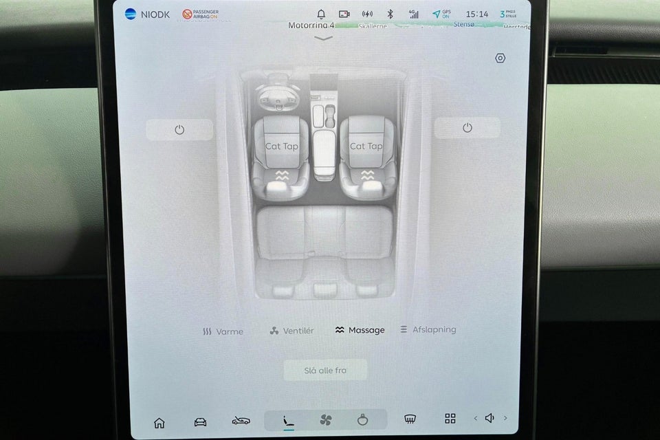 NIO ET5 75 Standard Range 4d