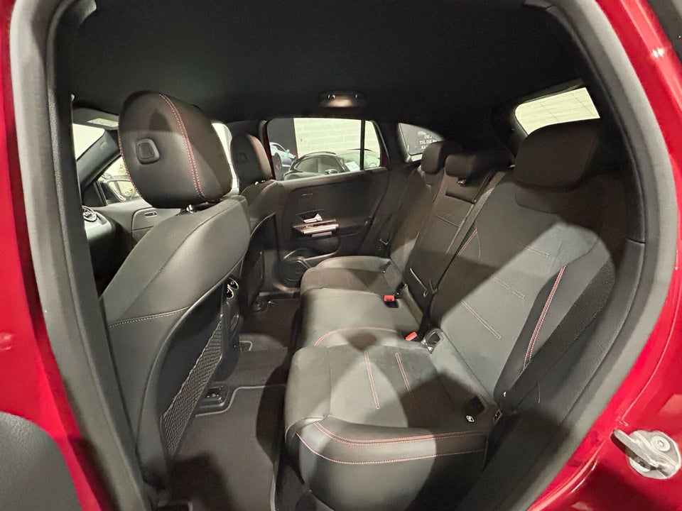 Mercedes EQA300 AMG Line 4Matic 5d
