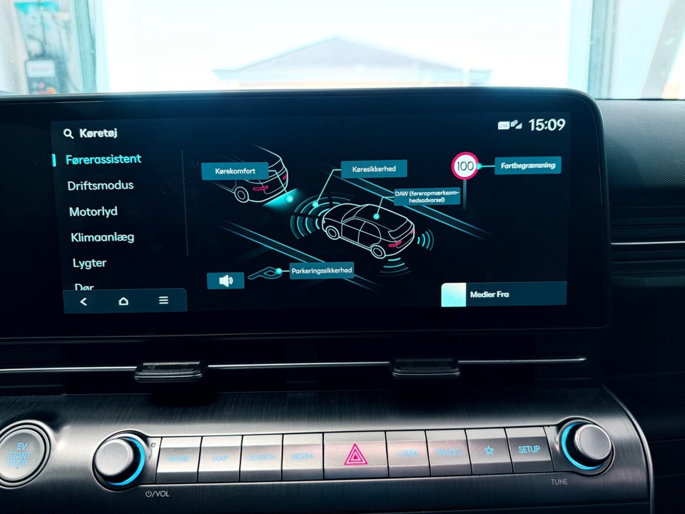 Hyundai Kona 65 EV Ultimate 5d