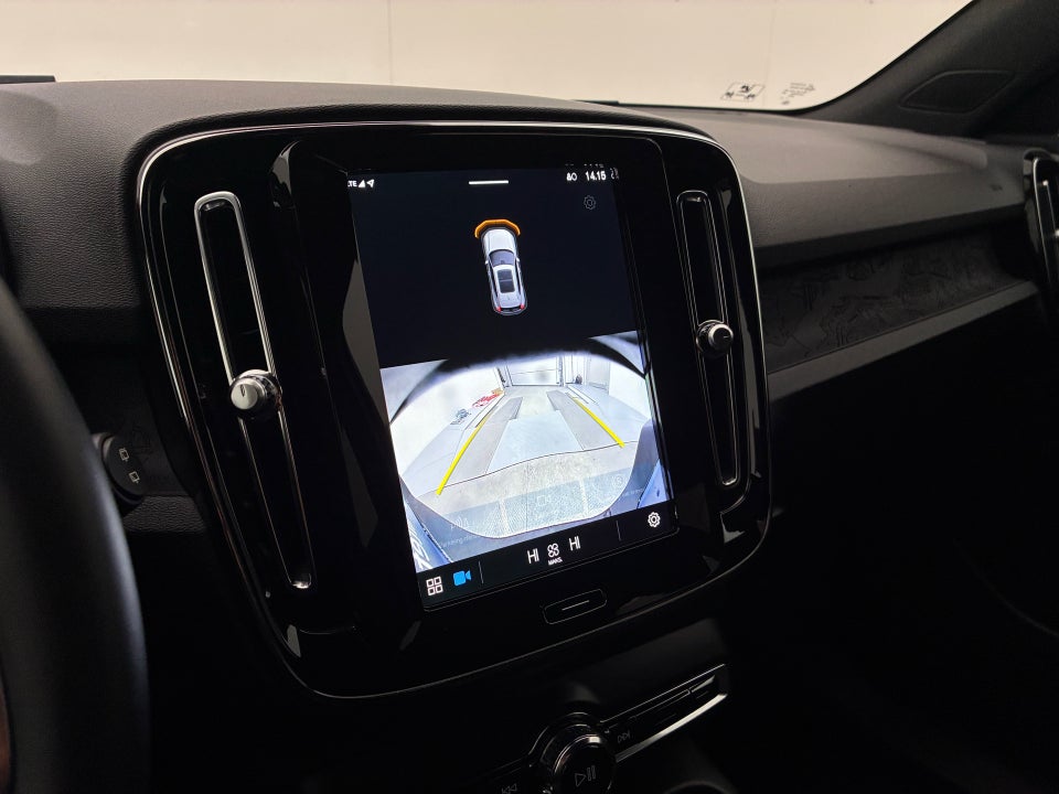 Volvo XC40 ReCharge Extended Range Core 5d