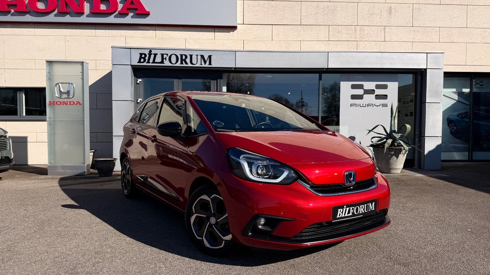 Honda Jazz 1,5 i-MMD Executive eCVT 5d