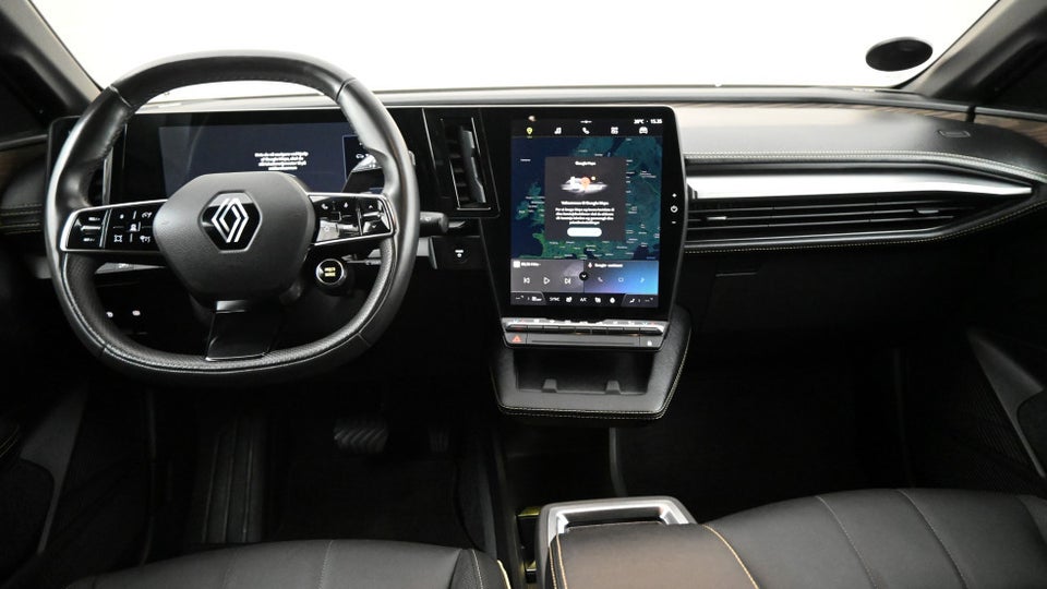 Renault Megane E-Tech 60 Iconic 5d