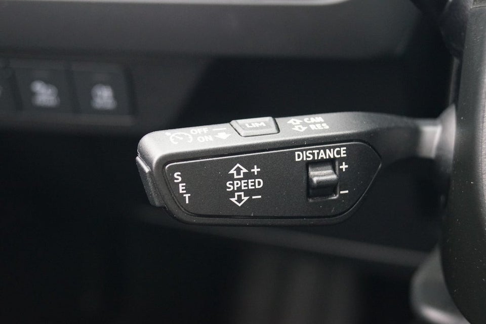 Audi Q4 e-tron 45 S-line 5d