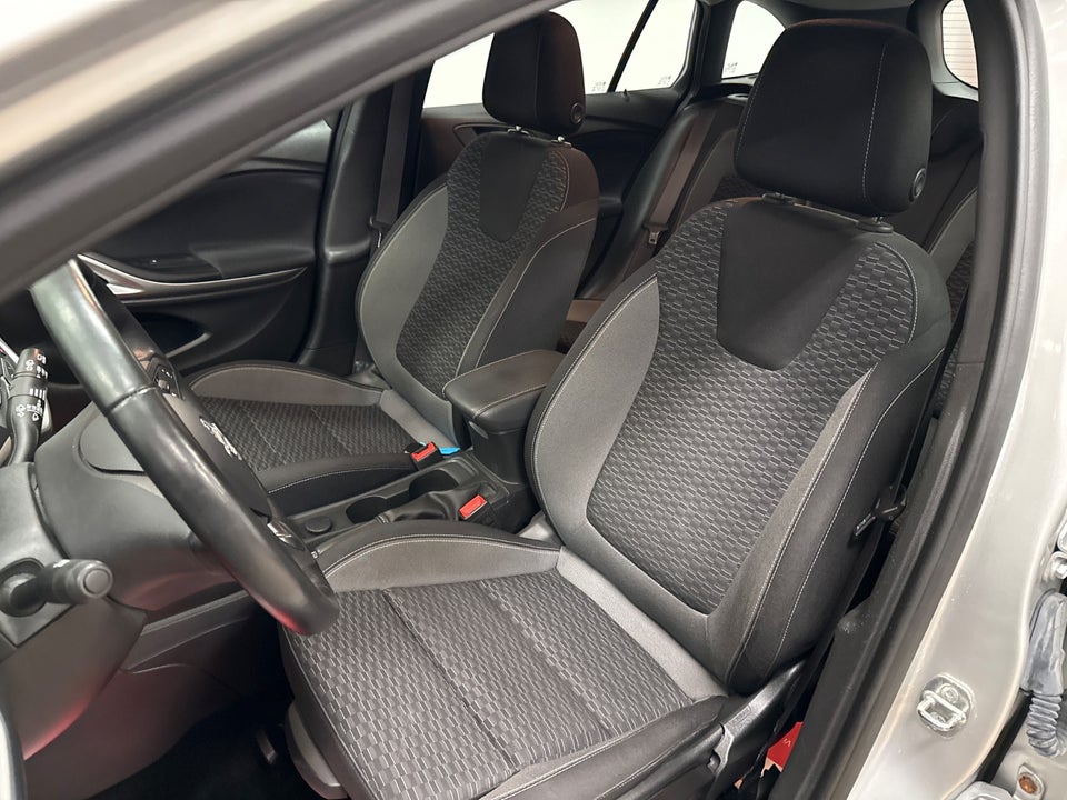 Opel Astra 1,5 D 122 Edition Sports Tourer 5d