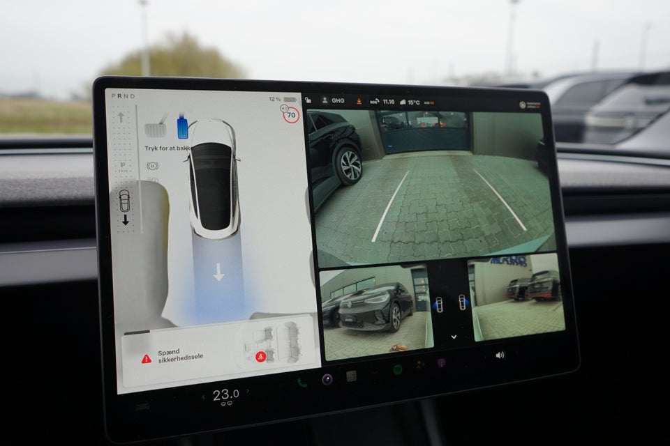 Tesla Model 3 Long Range AWD 4d