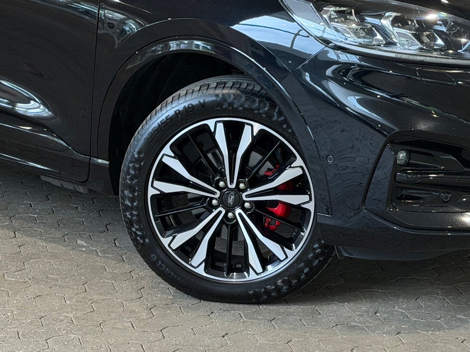 Ford Kuga 2,5 PHEV ST-Line X CVT 5d