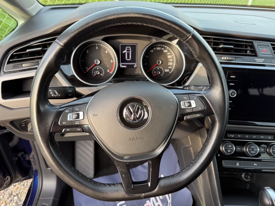 VW Touran 2,0 TDi 150 Comfortline DSG 7prs 5d